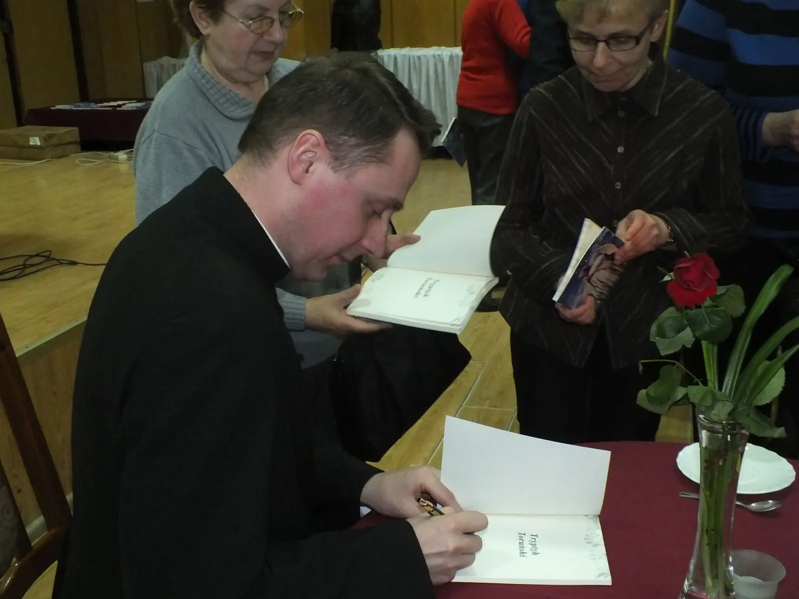Promocja książki ks. Tomasza Jeziorskiego w WDK