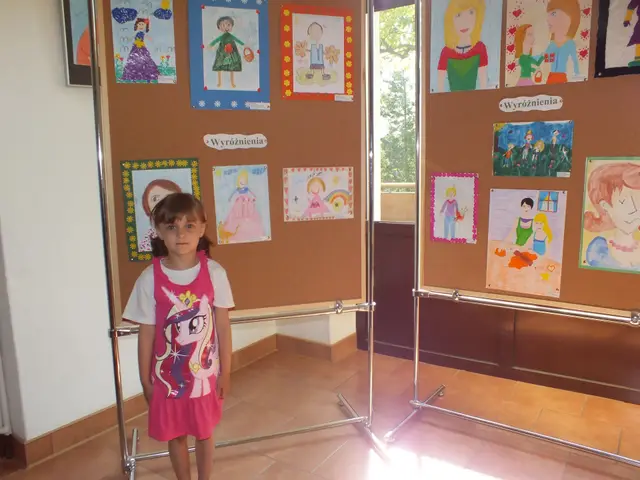 Wystawa pokonkursowa pt. ,,Moja mama” — zdjęcie 9