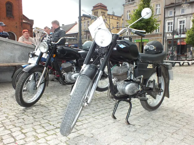 „Wystawa zabytkowych motocykli” — zdjęcie 3