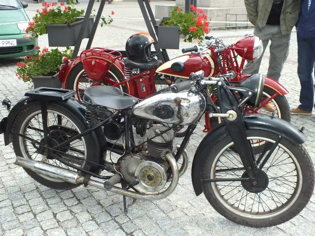 „Wystawa zabytkowych motocykli” — zdjęcie 6