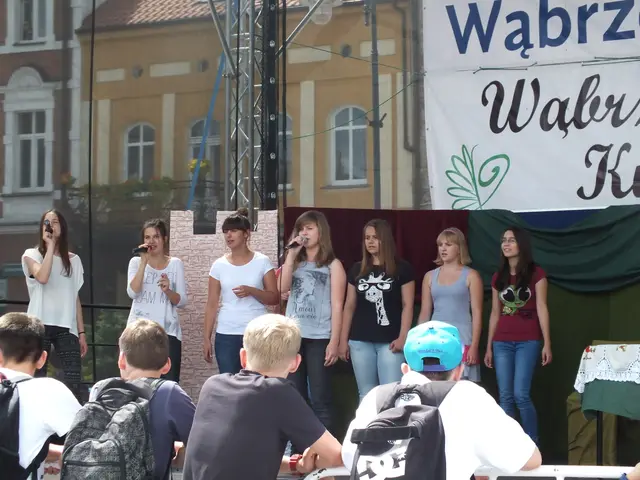 ,,Zemsta” na Placu Jana Pawła II — zdjęcie 2