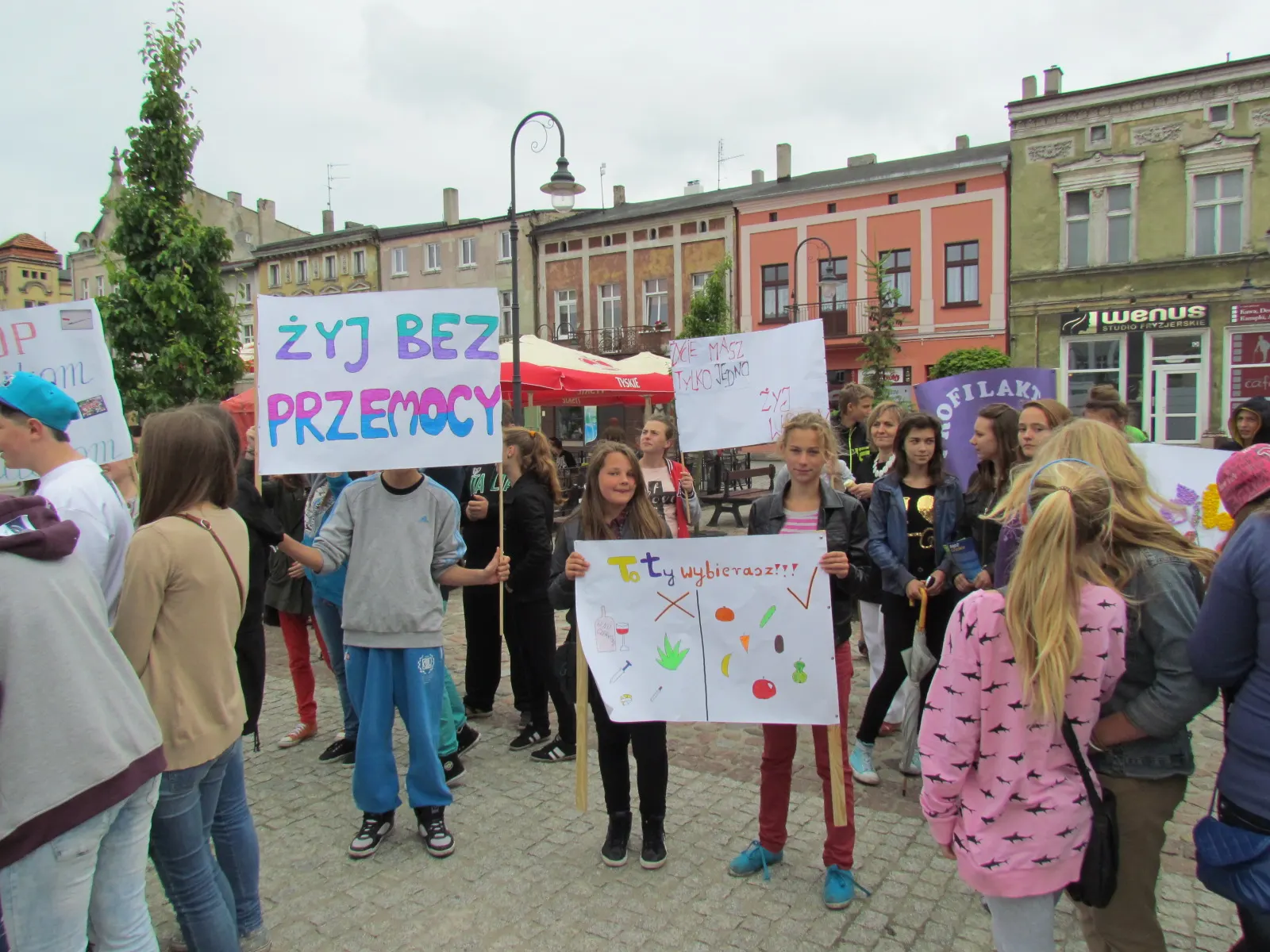 Happening na Placu Jana Pawła II