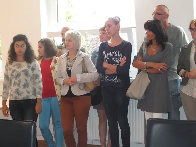 Wystawa poplenerowa III Miejskiego Pleneru Malarskiego — zdjęcie 11