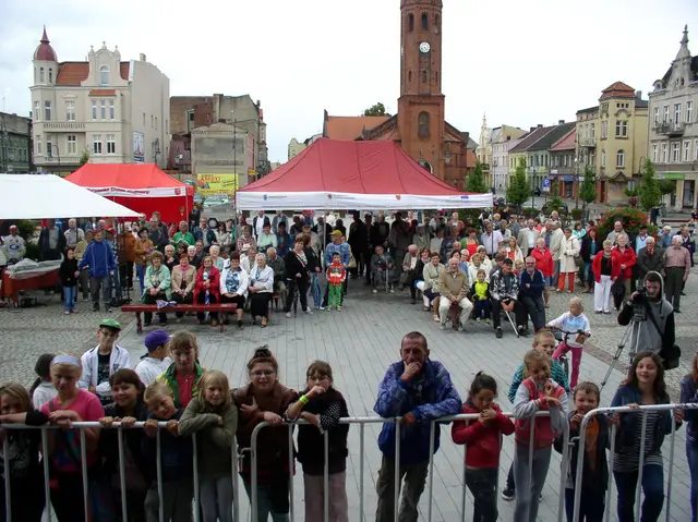 „I Wąbrzeski Przegląd Kapel Podwórkowych” — zdjęcie 6