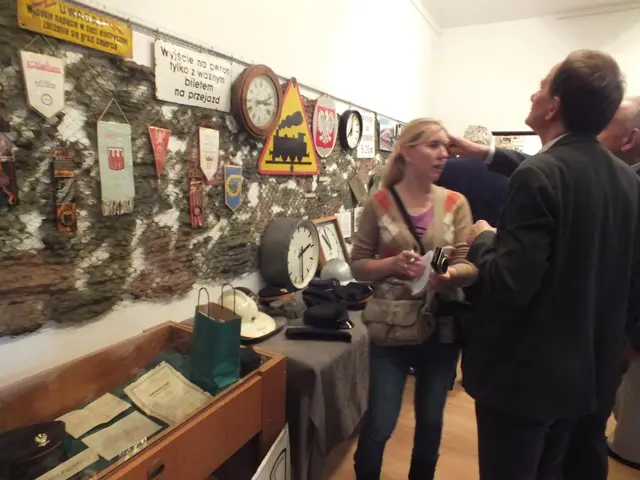 Wystawa ,,Kolejnictwo polskie. Wspomnienie wąbrzeskiej bany” — zdjęcie 1