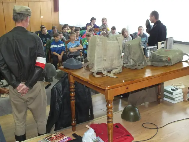 „Żywe lekcje historii” w WDK — zdjęcie 3