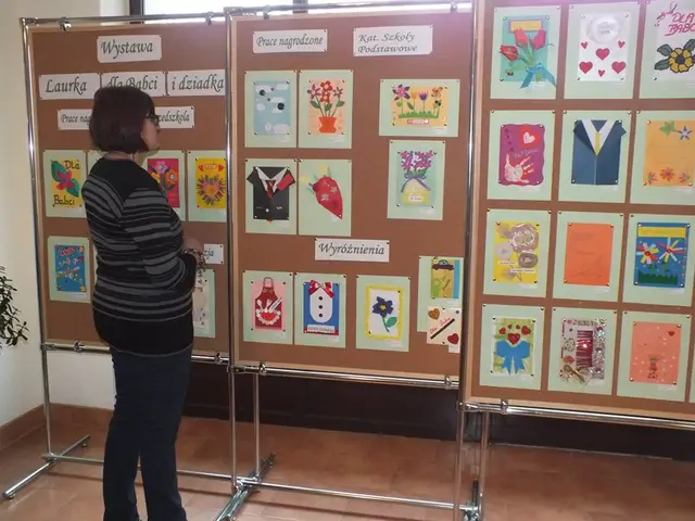 Wystawa „Laurka dla babci i dziadka” — zdjęcie 6