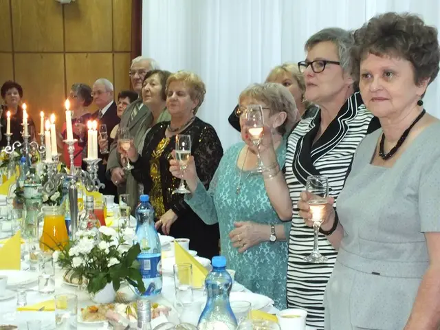 Zabawa Karnawałowa Klubu Seniora — zdjęcie 1