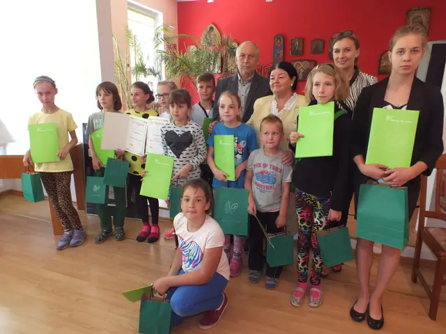 Marsz Nordic Walking Studentów UTW — zdjęcie 6