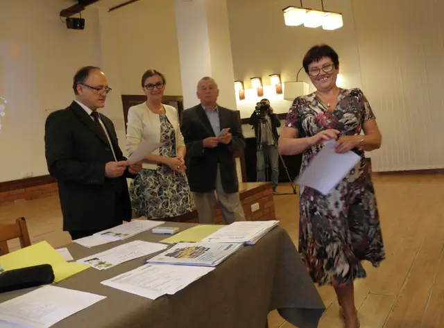 Czwarty rok studiów UTW zakończony — zdjęcie 3