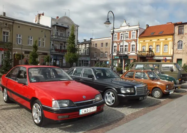 Rekordowa Wystawa Zabytkowych Pojazdów za nami… — zdjęcie 1