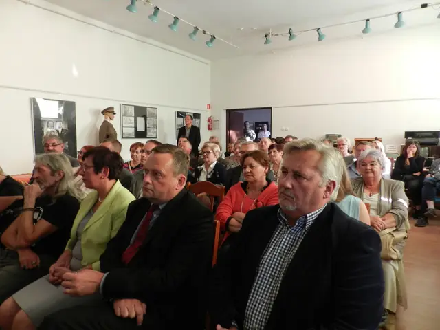 Wernisaż z utworami Okudżawy — zdjęcie 10