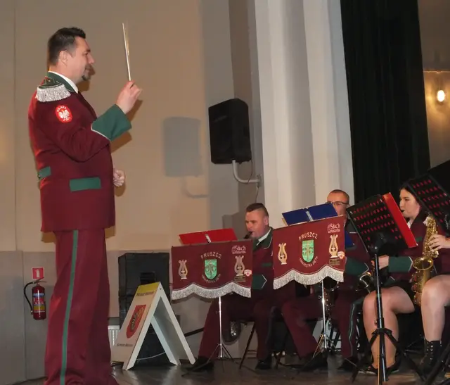 Orkiestry zagrały w Wąbrzeźnie — zdjęcie 5