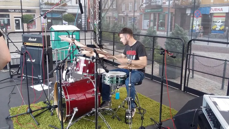 „Bladysolo” na wąbrzeskim rynku