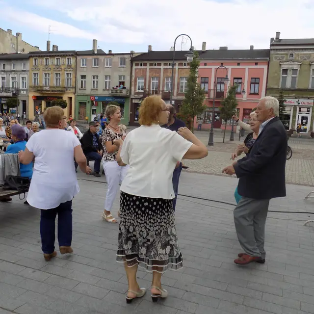 Kapele podwórkowe w Wąbrzeźnie — zdjęcie 7