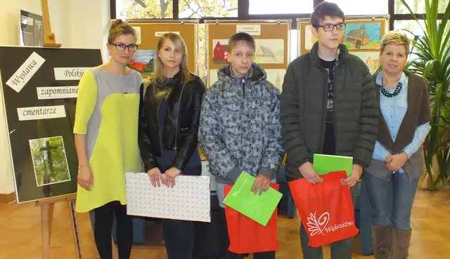 Wystawa pokonkursowa „Polskie zapomniane cmentarze” — zdjęcie 5