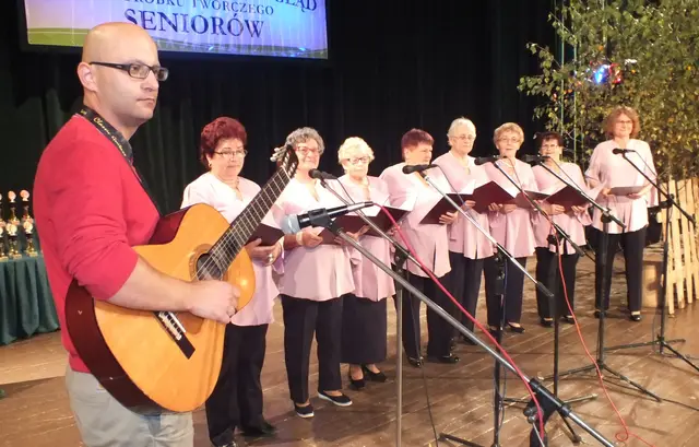 Seniorzy w WDK — zdjęcie 6