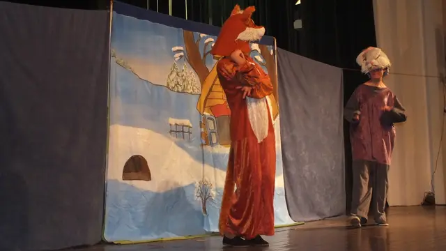 Teatrzyk „Zajęcza chatka” — zdjęcie 1