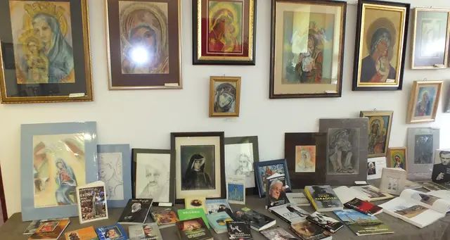 Wystawa „Sakrum w literaturze i sztuce” — zdjęcie 9