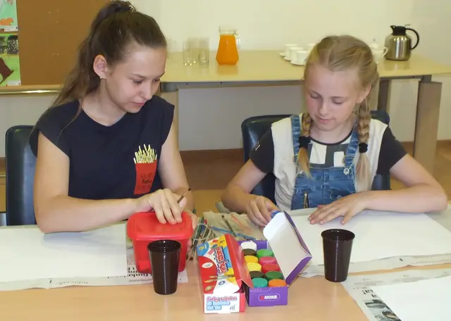 „Młodzi artyści na start” – konkurs — zdjęcie 1