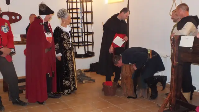 Wystawa „Narzędzia tortur” ks. Pawła Dąbrowskiego — zdjęcie 9