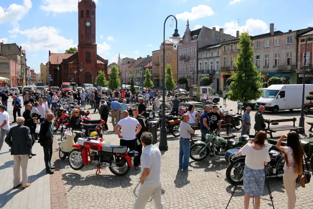 Wystawa zabytkowych motocykli — zdjęcie 24