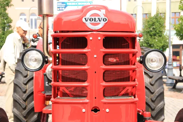 „Pchli targ” z motozabytkami w  tle … — zdjęcie 7