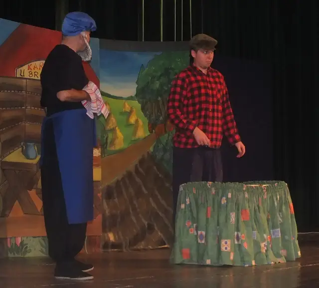 Spektakl teatralny — zdjęcie 1