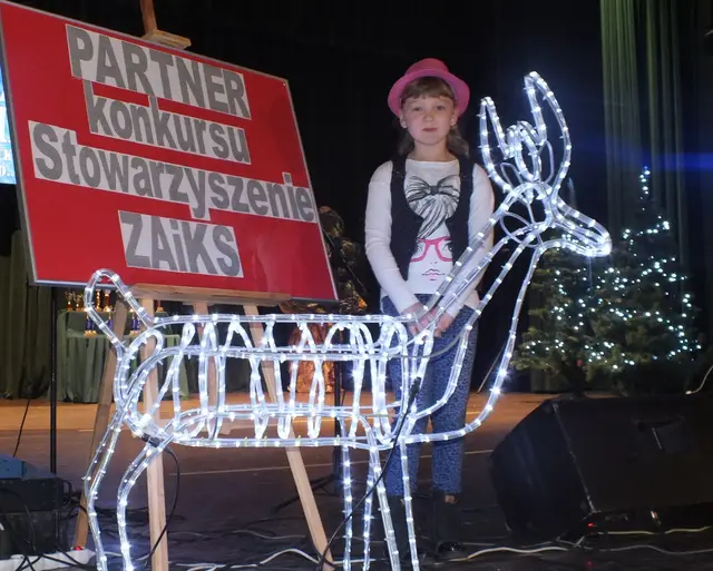 „Rozśpiewane dzieciaki” na wąbrzeskiej scenie — zdjęcie 2