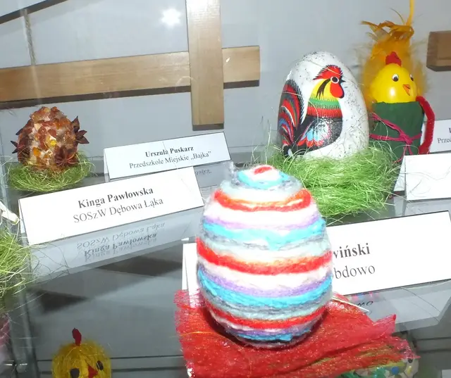 Wystawa Pisanek Wielkanocnych w WDK — zdjęcie 11