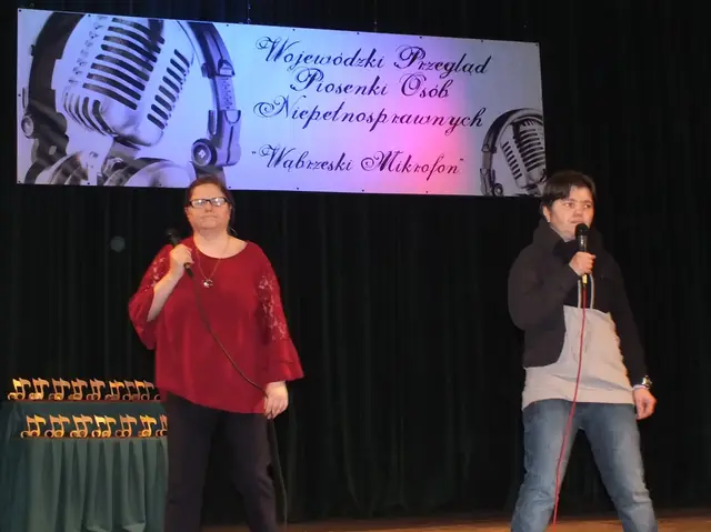 „Wąbrzeski Mikrofon’ 2018” — zdjęcie 11