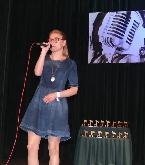 „Wąbrzeski Mikrofon’ 2018” — zdjęcie 18