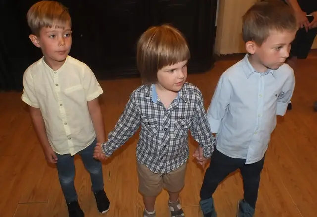 „Uśmiechnięte nutki” na scenie WDK! — zdjęcie 15
