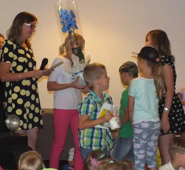 „Uśmiechnięte nutki” na scenie WDK! — zdjęcie 36