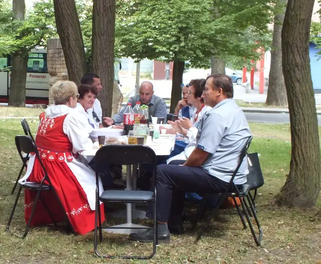 Biesiada Seniorów — zdjęcie 10