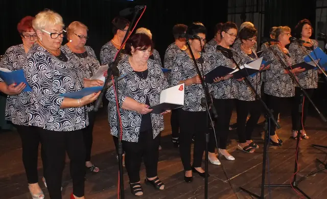 Biesiada Seniorów — zdjęcie 19