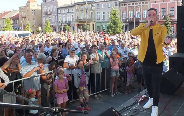 Kapele podwórkowe w Wąbrzeźnie. — zdjęcie 10
