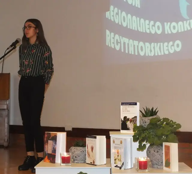 Konkurs recytatorski – „Jan Paweł II i Zbigniew Herbert” – rozstrzygnięty — zdjęcie 6