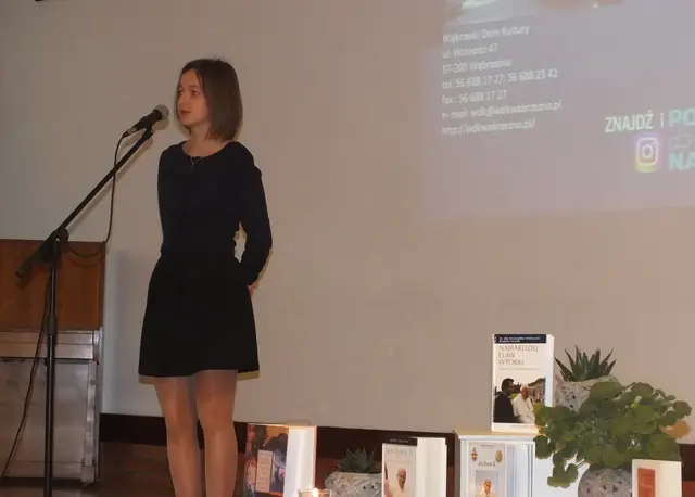Konkurs recytatorski – „Jan Paweł II i Zbigniew Herbert” – rozstrzygnięty — zdjęcie 7