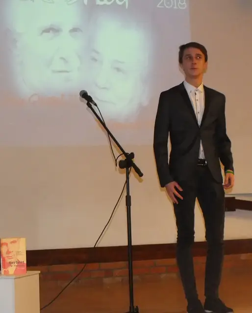 Konkurs recytatorski – „Jan Paweł II i Zbigniew Herbert” – rozstrzygnięty — zdjęcie 8