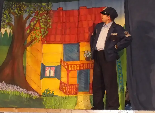 Spektakl teatralny w WDK — zdjęcie 3