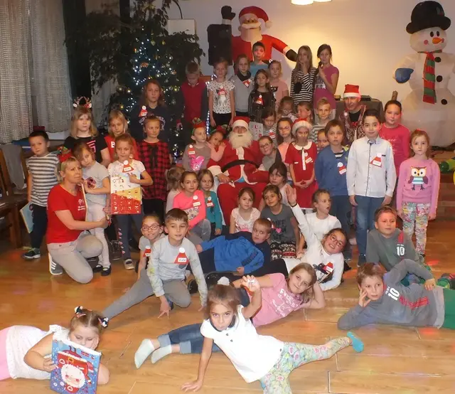 Taneczne spotkanie z Mikołajem — zdjęcie 17