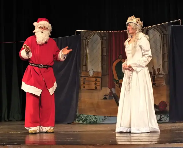 Świąteczne spotkanie z teatrem — zdjęcie 1