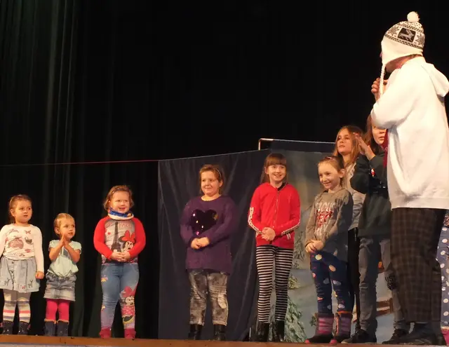 Świąteczne spotkanie z teatrem — zdjęcie 4