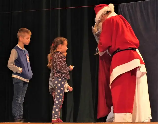Świąteczne spotkanie z teatrem — zdjęcie 6