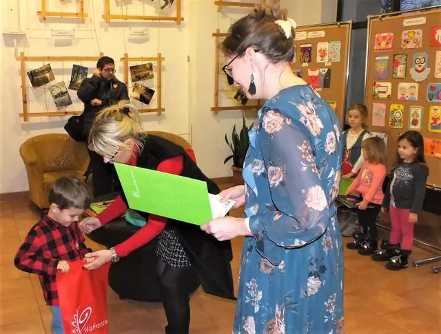 Wystawa „Laurka dla babci i dziadka” — zdjęcie 6