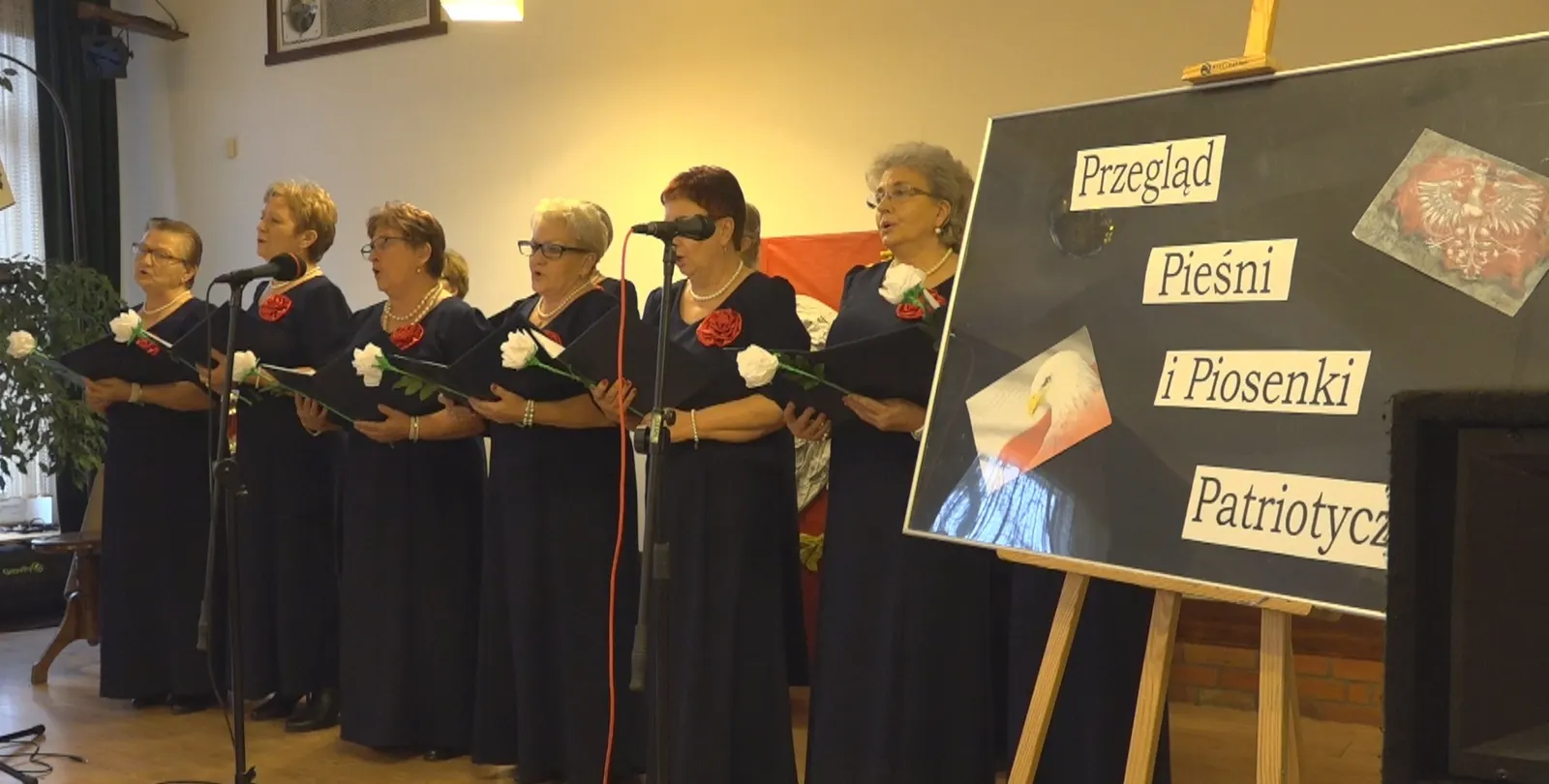 Pieśni patriotyczne w WDK