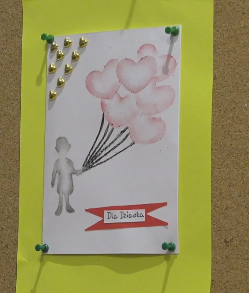 Wystawa laurek dla babci i dziadka