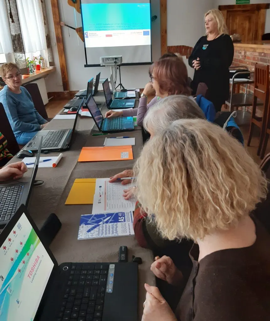 Kurs komputerowy w UTW