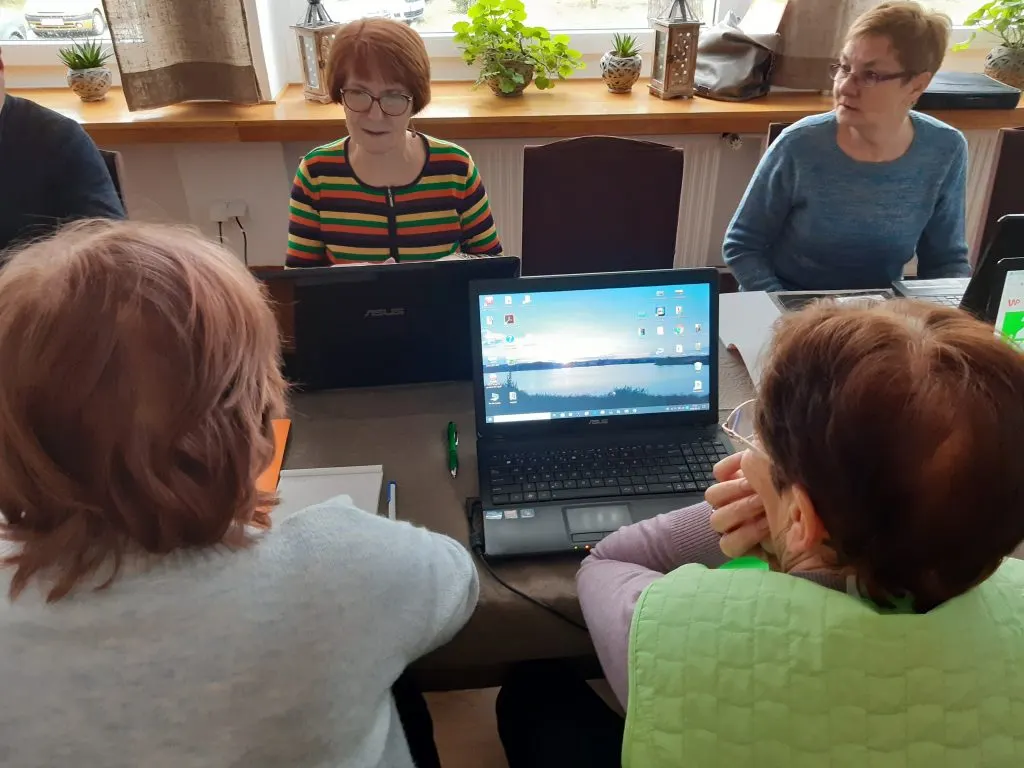 Kurs komputerowy w UTW